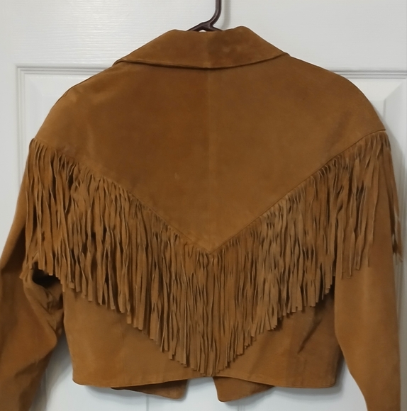 “Vintage Adler Suede Fringe Western Jacket – Cropped Boho Cowgirl Style” - Picture 2 of 4